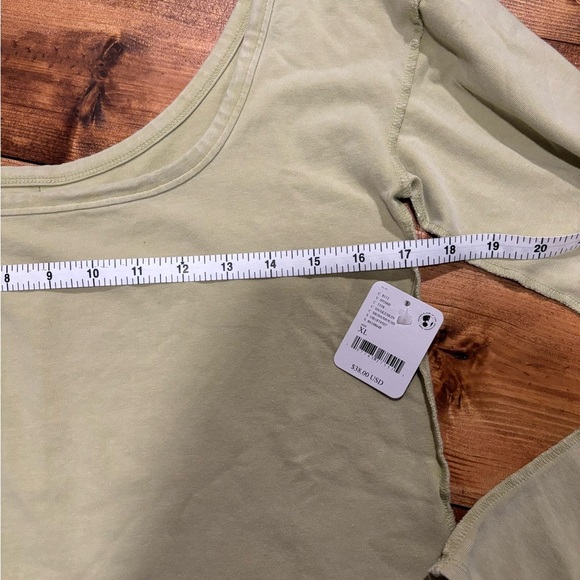 BNWT We The Free Long Sleeve Top, XL - Picture 4 of 5